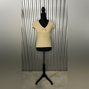Women’s Pierre Cardin Vintage Cream Short Sleeve Top Blouse Designer Size Large